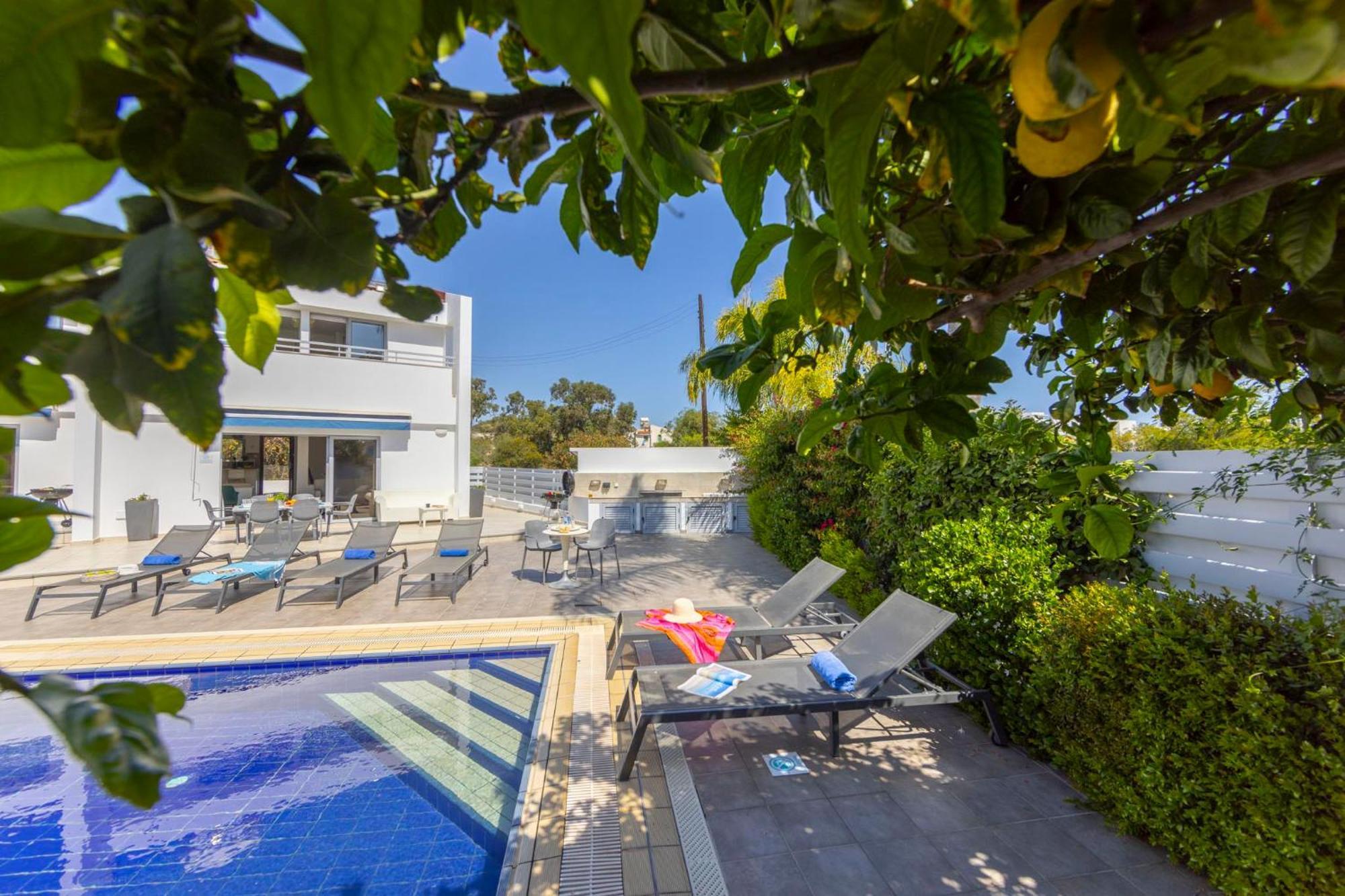 Azure Luxury Pool Villa Protaras Luaran gambar