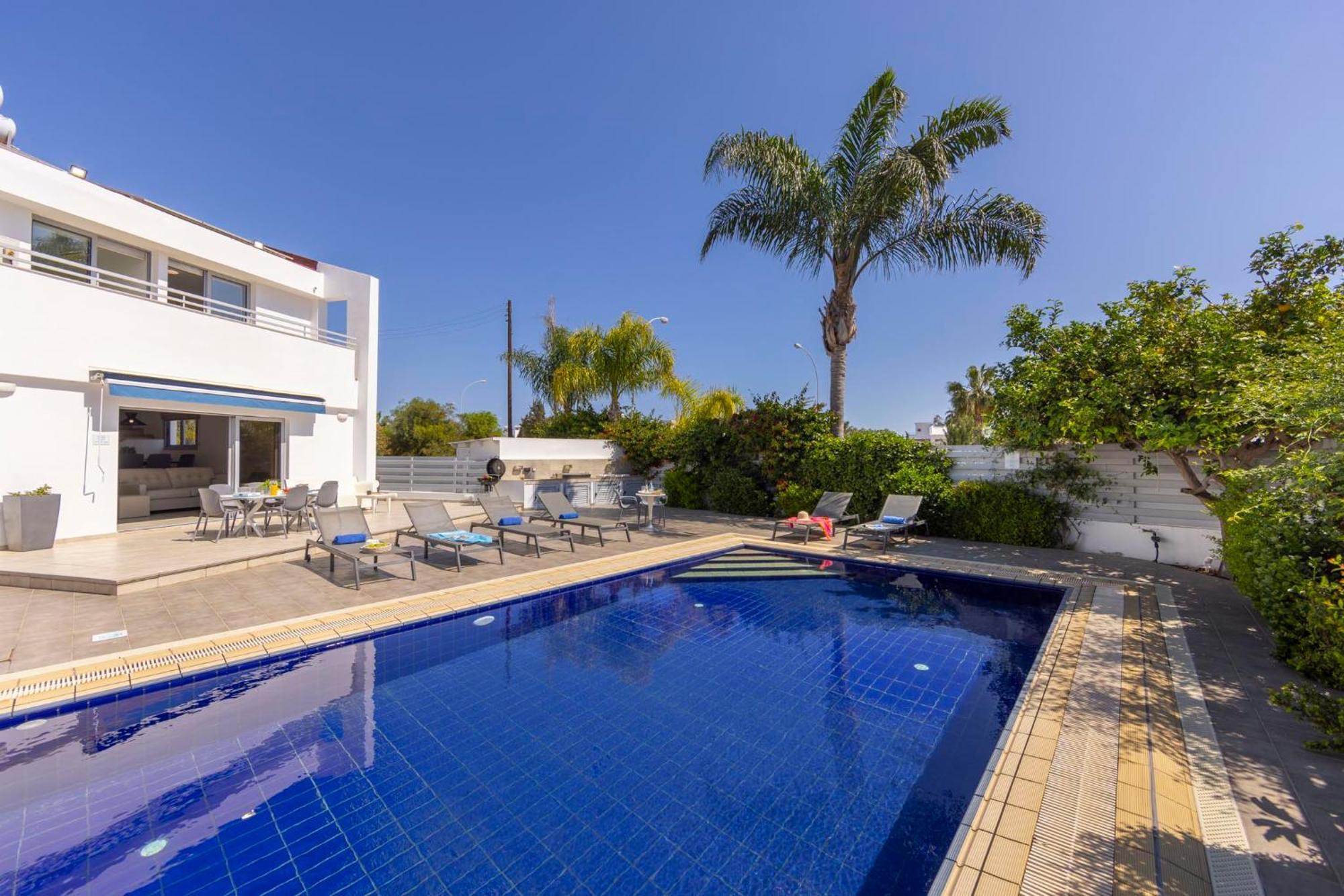 Azure Luxury Pool Villa Protaras Luaran gambar
