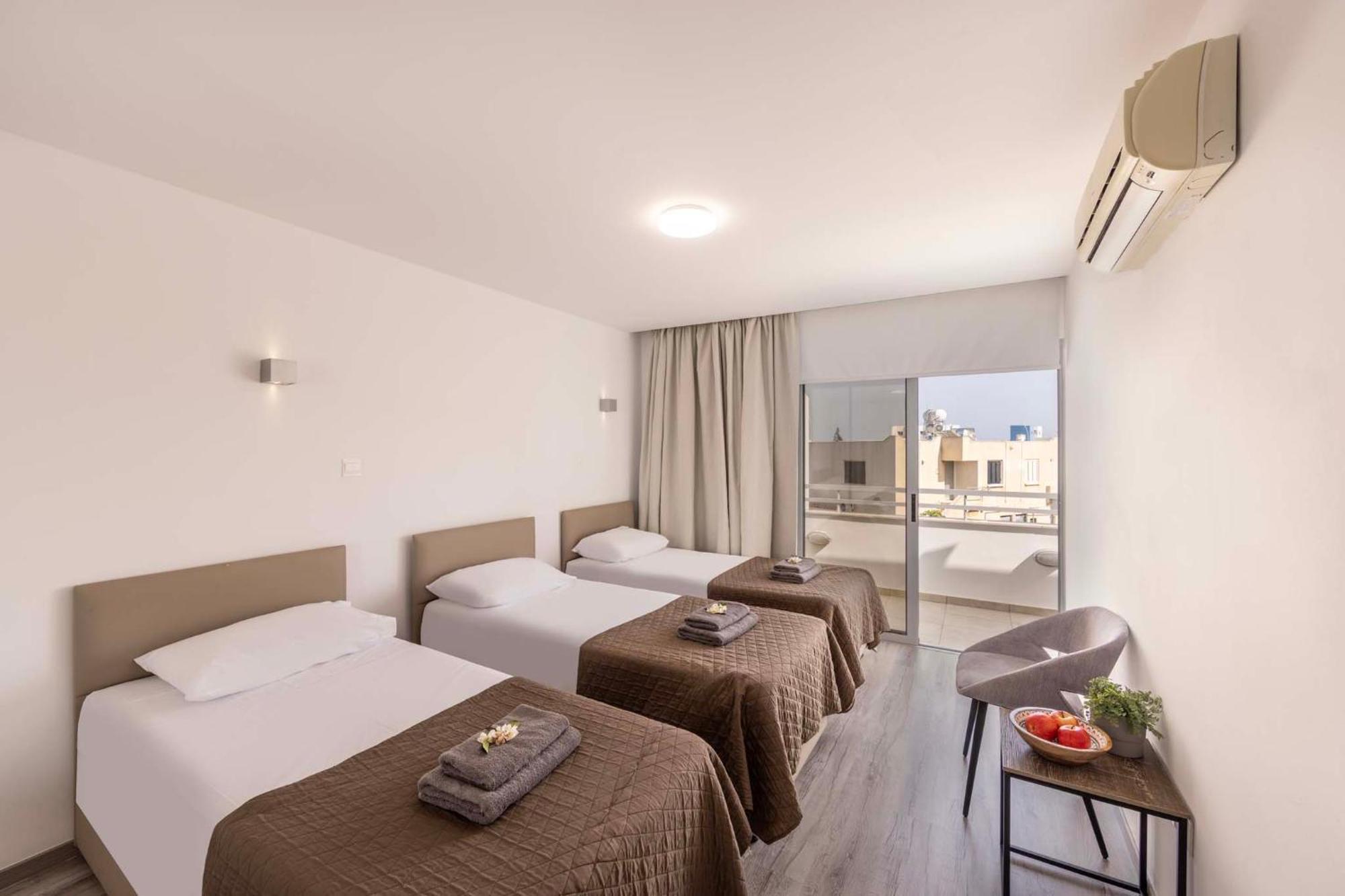 Azure Luxury Pool Villa Protaras Luaran gambar